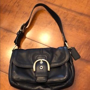 Vintage Leather Coach Shoulder Bag!
